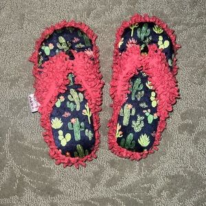 🆕 Flip Flop House Slippers